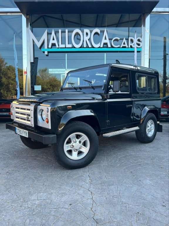 Land Rover Defender 90 SW E - foto 1