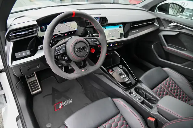 Audi RS3 view 10