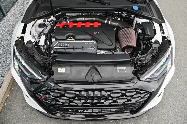 Audi RS3 view 8