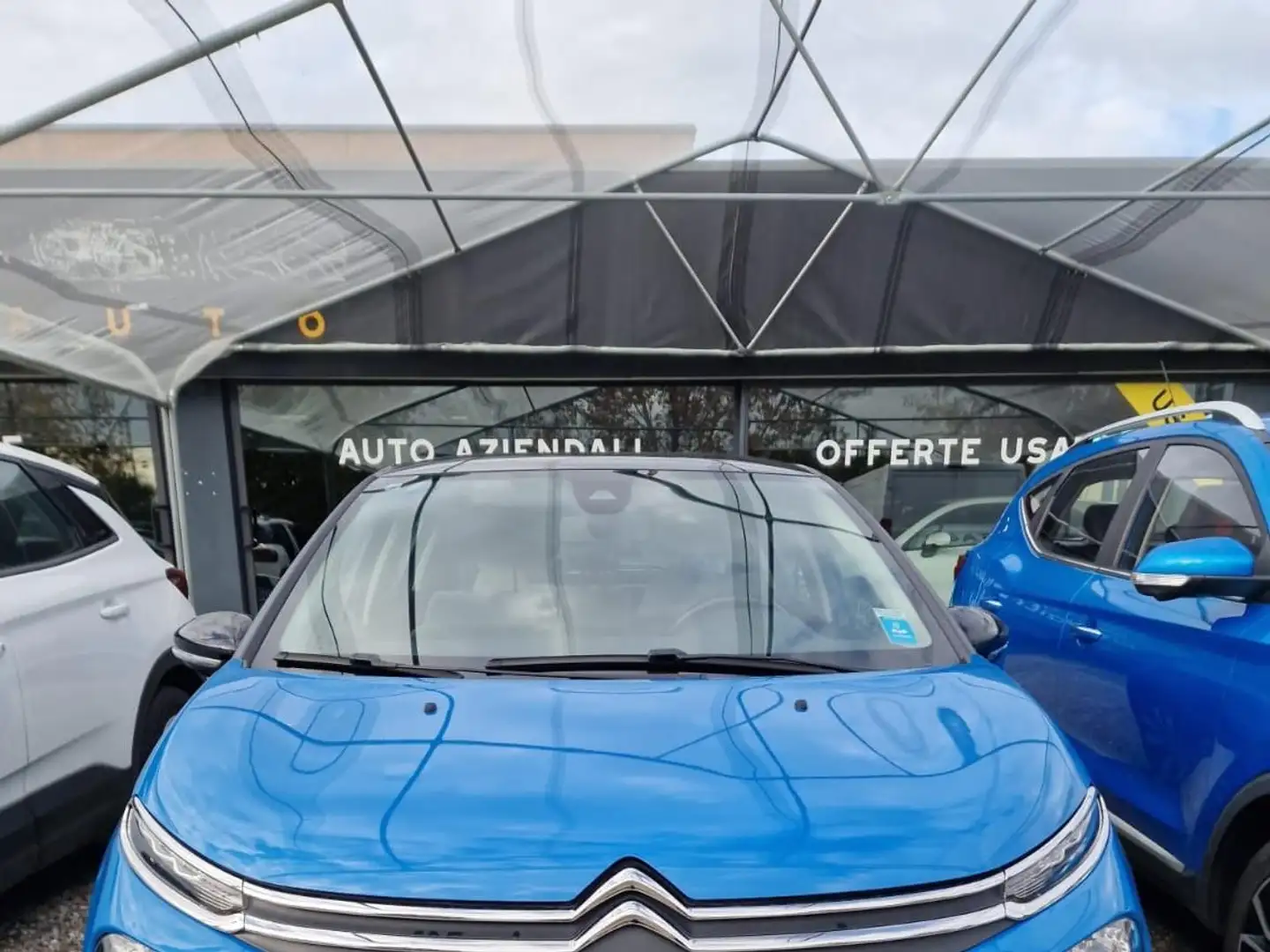 Citroen C3 C3 1.2 puretech Shine s Blu/Azzurro - 2