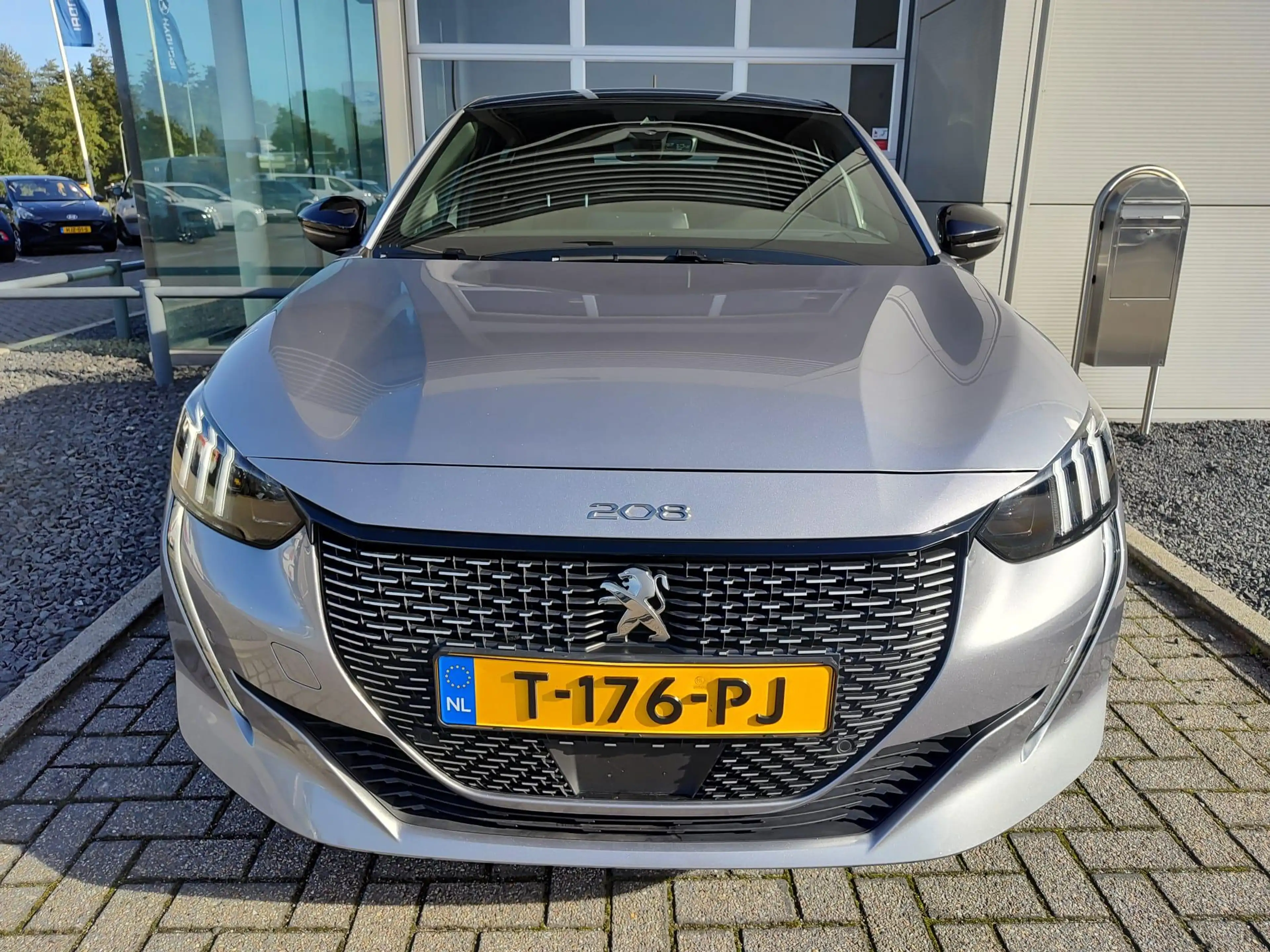 Peugeot e-208 EV GT 350 50 kWh I Stoelverwarming I Navigatie I C — photo 2