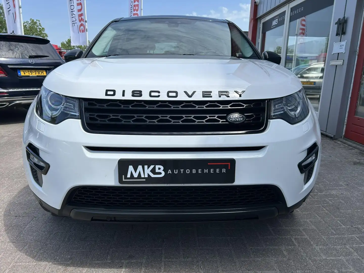 Land Rover Discovery Sport 2.0 TD4 180PK Automaat/Trekhaak Blanc - 2