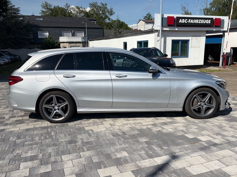 Mercedes-Benz C 250 CGI T AMG Panorama /Standhz. /LED /Leder — photo 4
