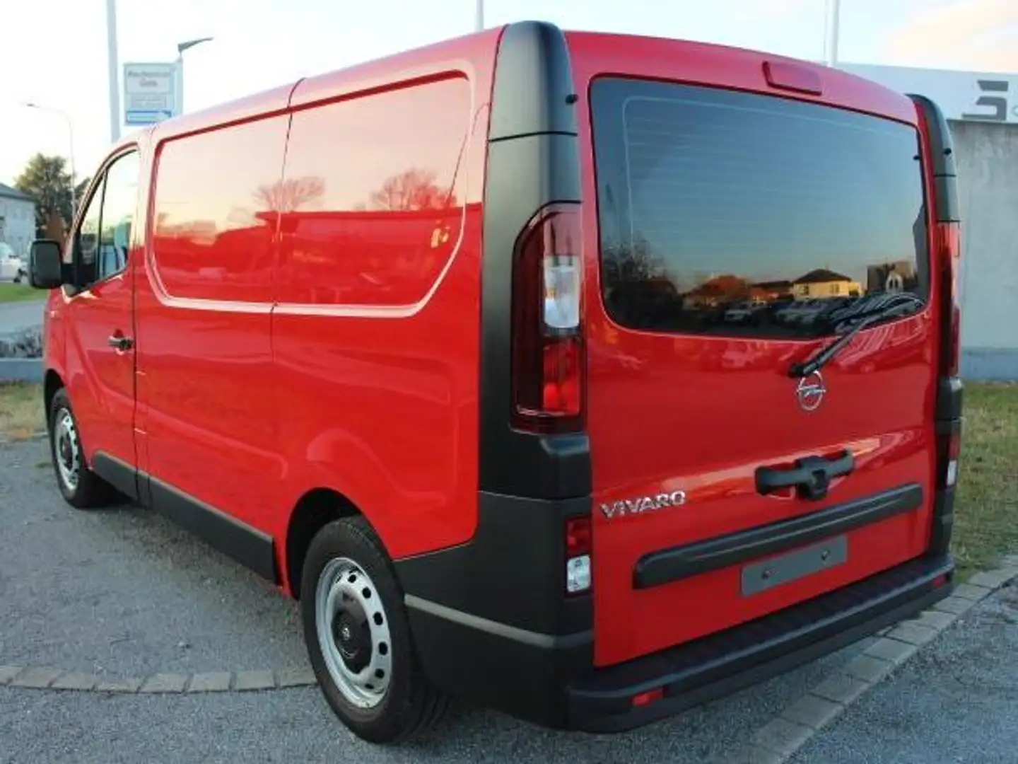 Opel Vivaro 1.6 BiTu CDTI L1H1 2,7t Eco Navi KL. As. Rot - 2