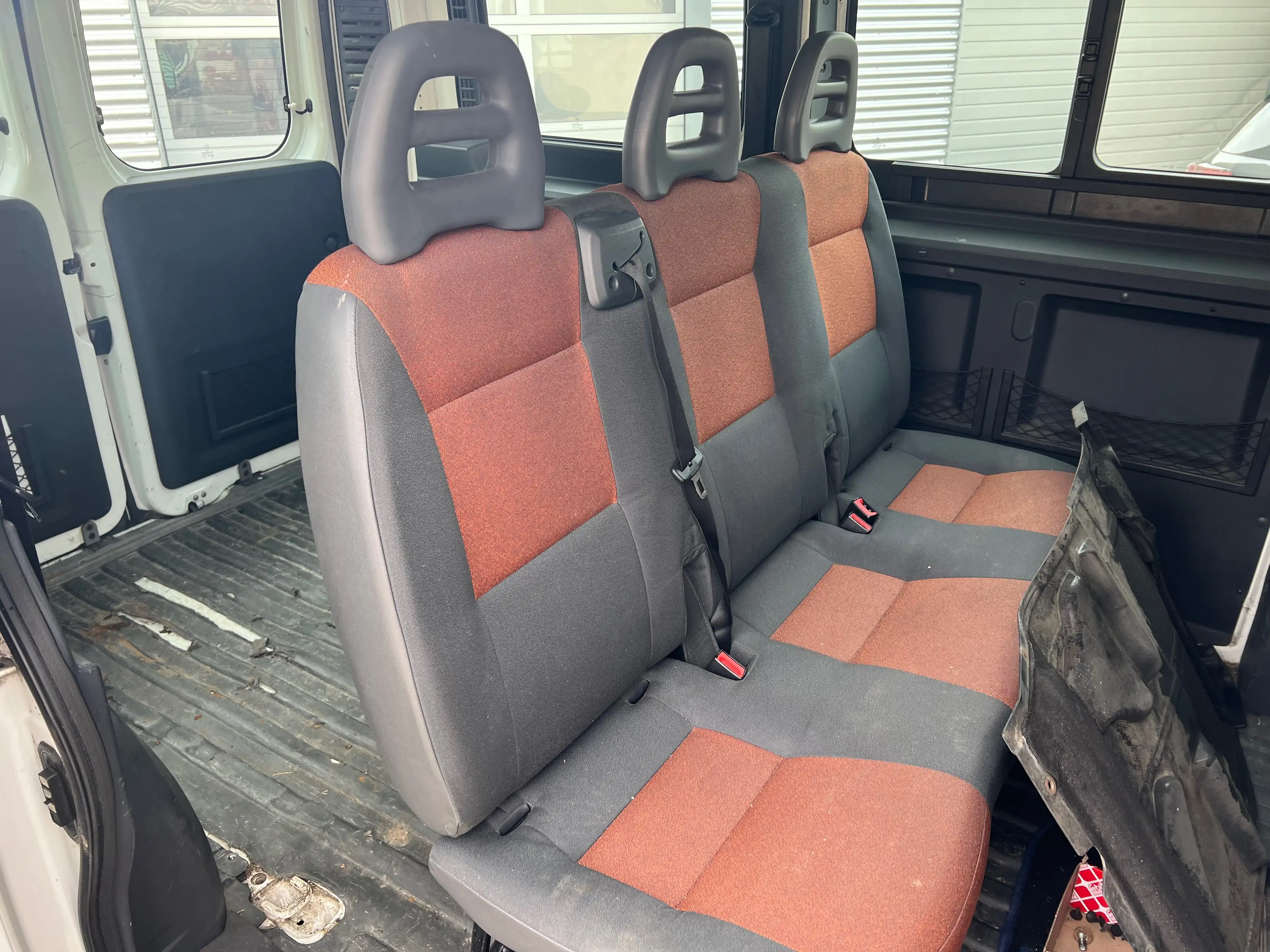 Peugeot Boxer HDi Standart (333) / 6 Sitzer — photo 14