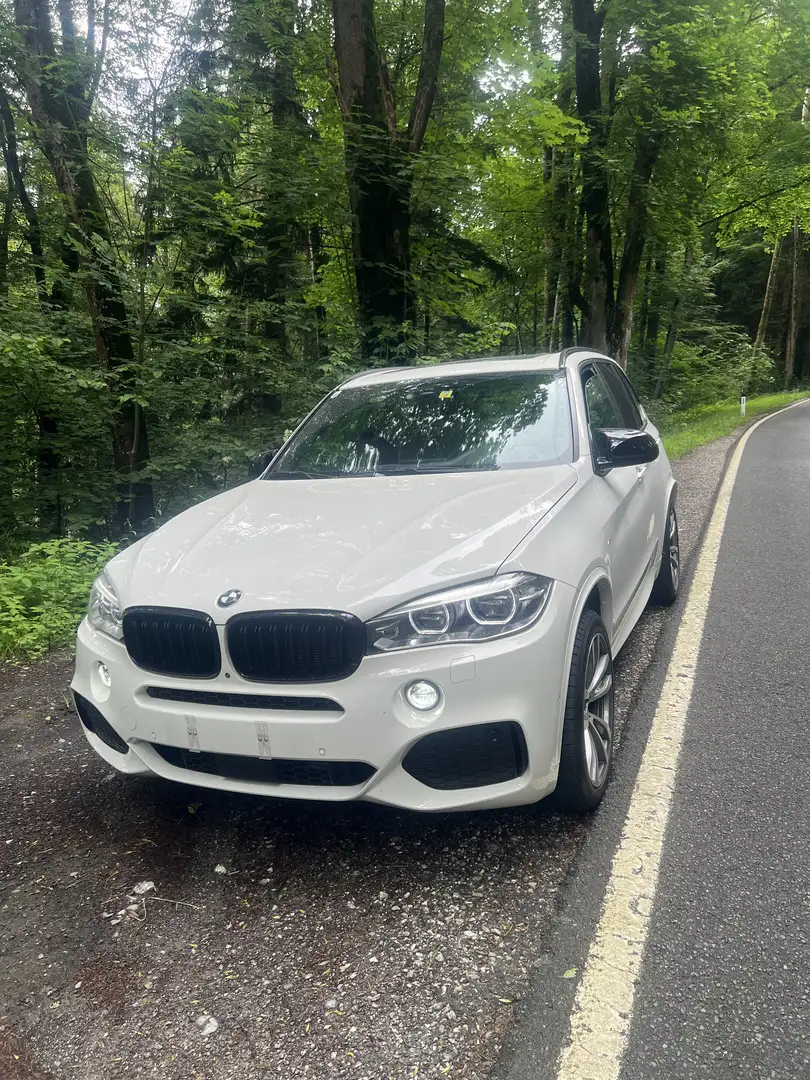 BMW X5 xDrive 40 d Blanc - 2