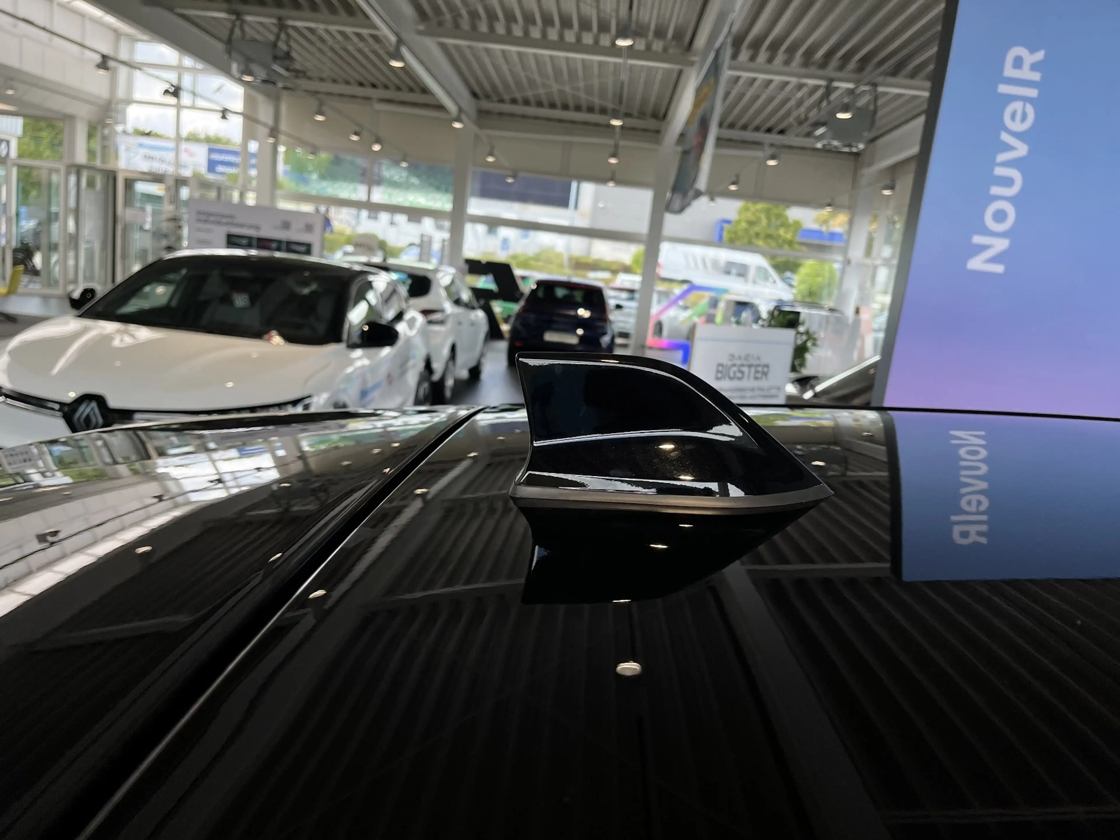 Renault Captur Techno Full Hybrid E-Tech 160 — photo 10