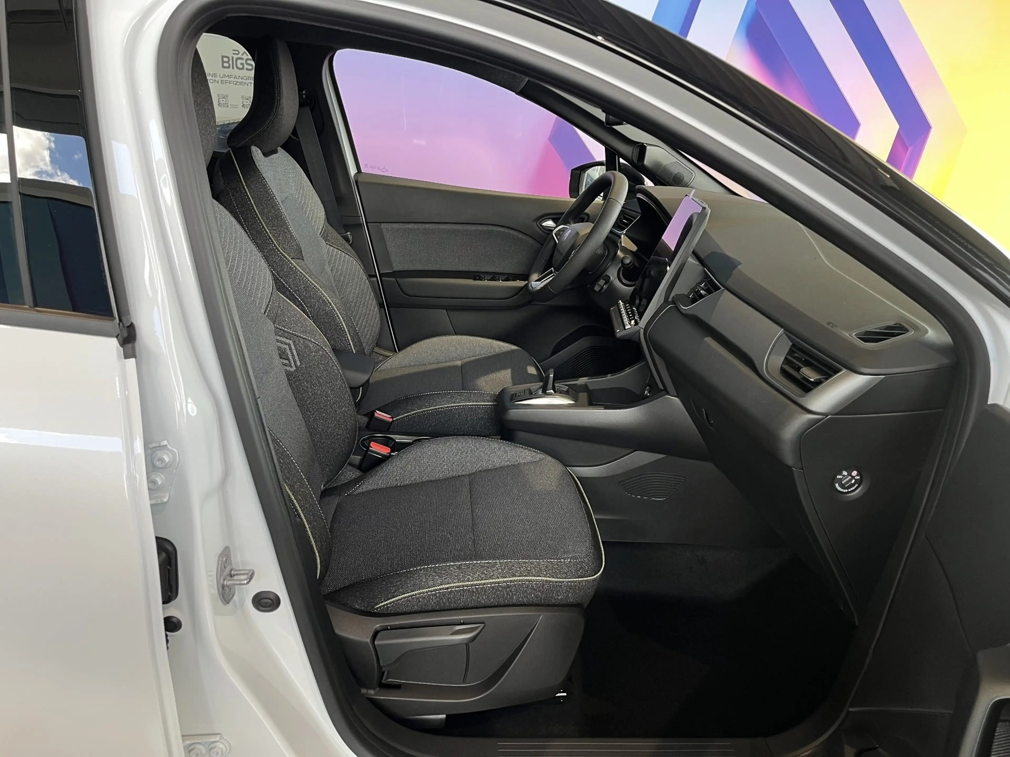 Renault Captur Techno Full Hybrid E-Tech 160 — photo 7