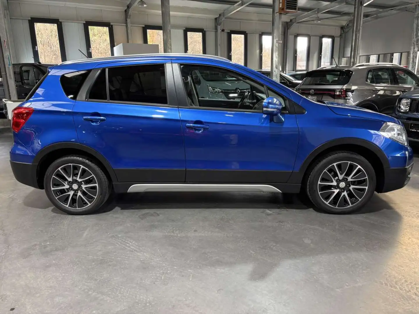 Suzuki SX4 S-Cross 1.6 GL+ 4WD Bleu - 2