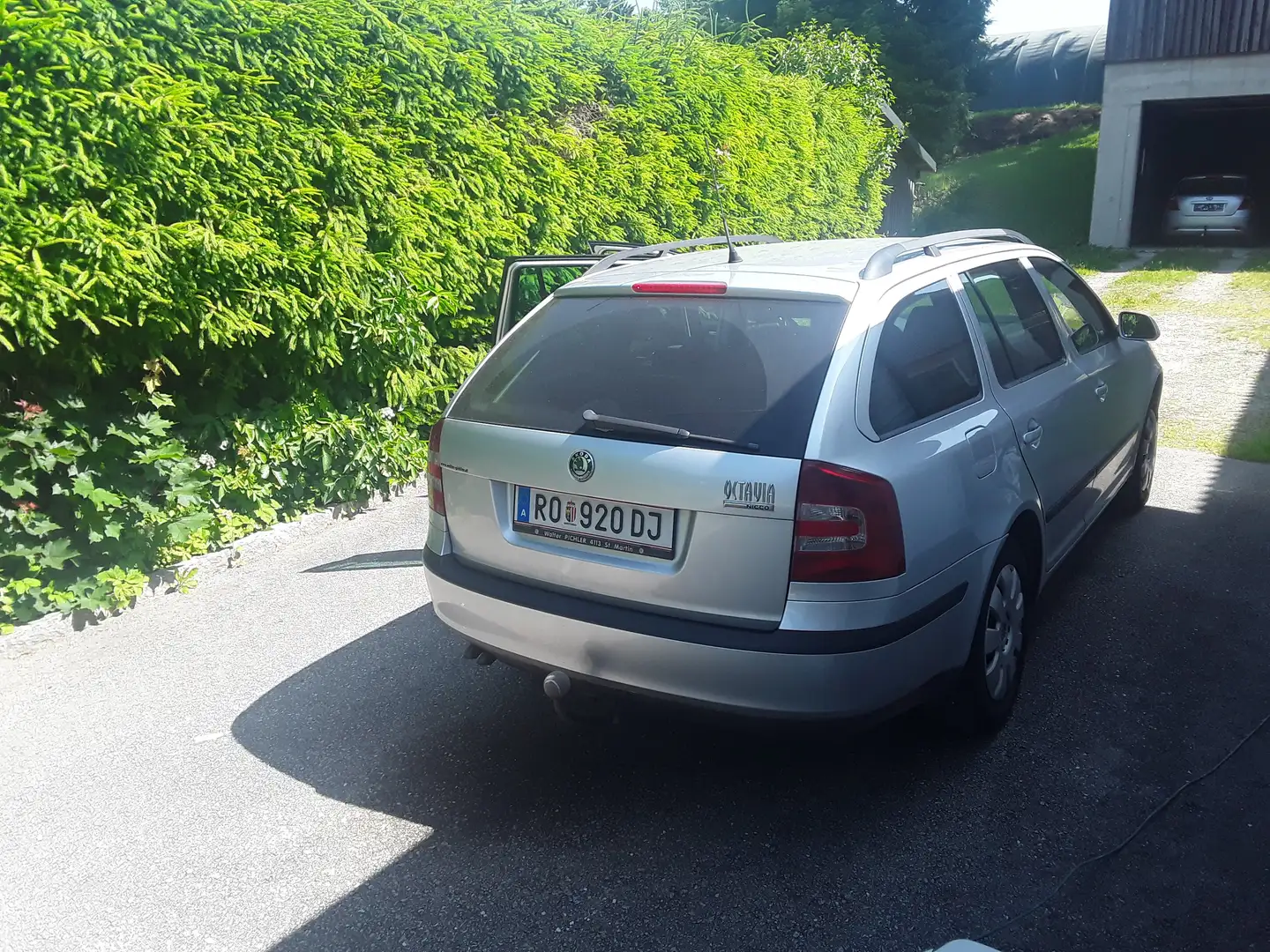 Skoda Octavia Octavia Combi Solo 1,9 TDI PD DPF 4x4 Solo Silber - 1