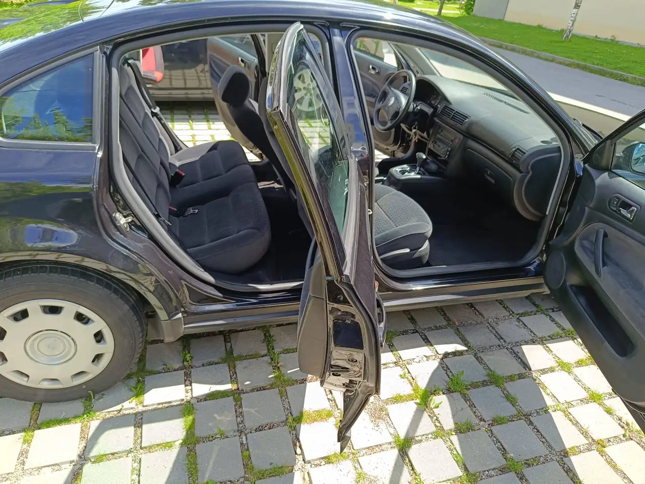 Volkswagen Passat 1.6, foto 11