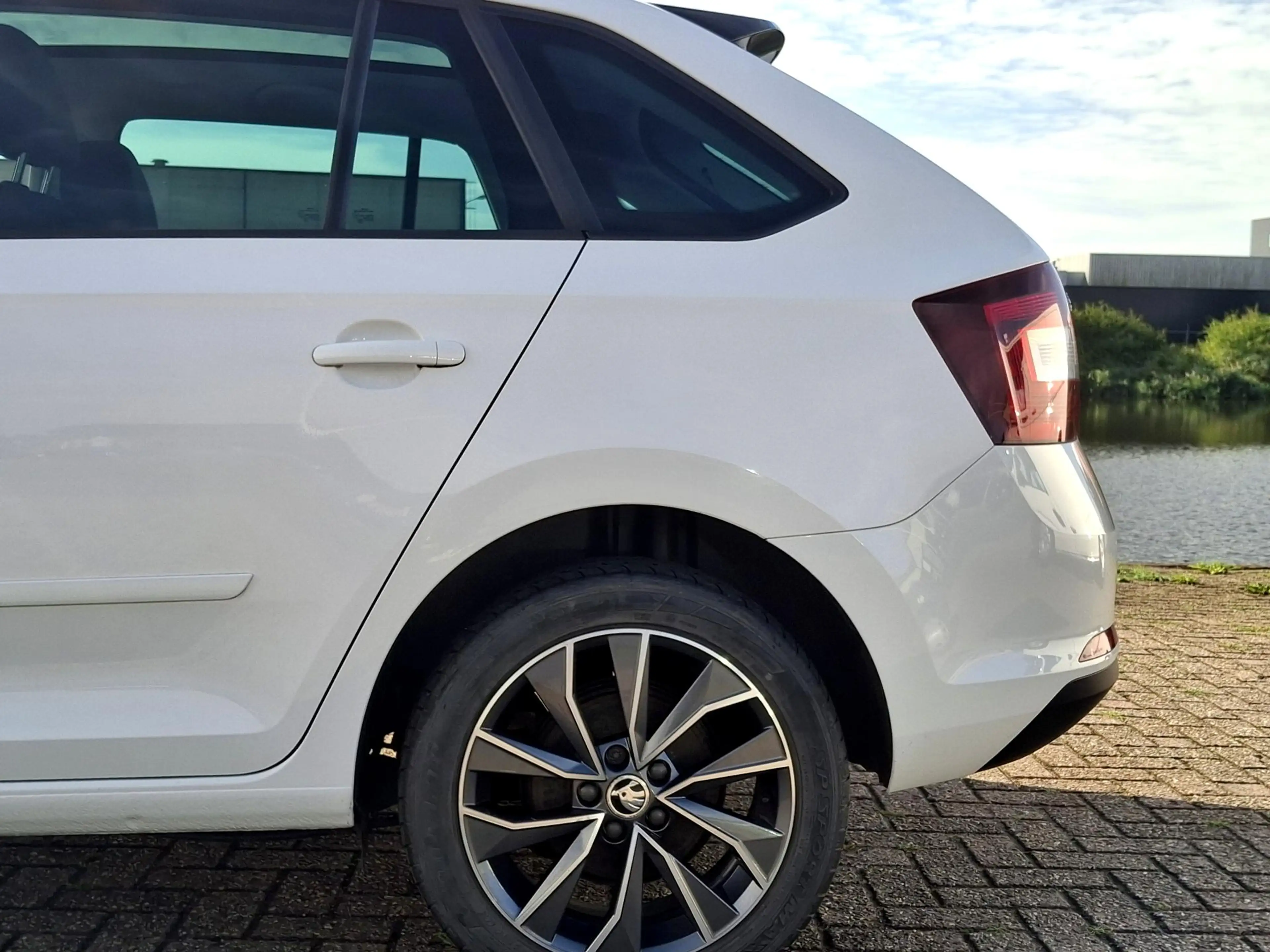 Skoda Rapid/Spaceback 1.0 TSI Greentech Drive ** NET BINNENGEKOMEN | PAN — photo 13