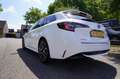 Toyota Corolla Touring Sports 2.0 Hybrid 184pk CVT Executive 18" Wit - thumbnail 16