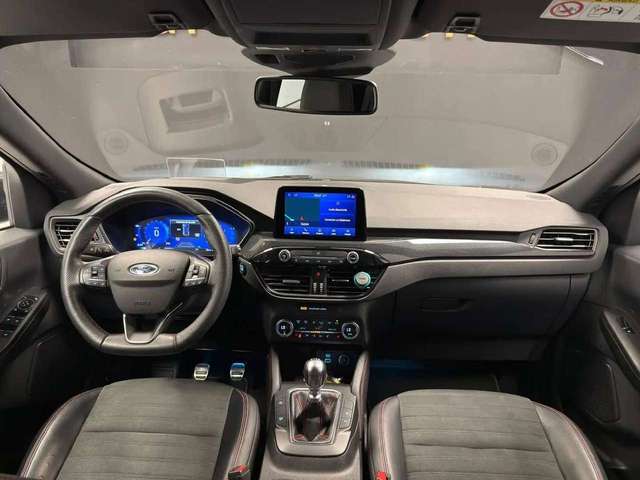 Ford Kuga — photo 8