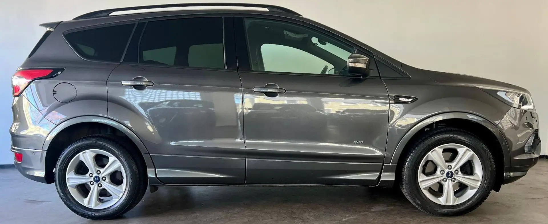 Ford Kuga ST-Line,Temp,AHK,4WD,LED,Cam, Grau - 2