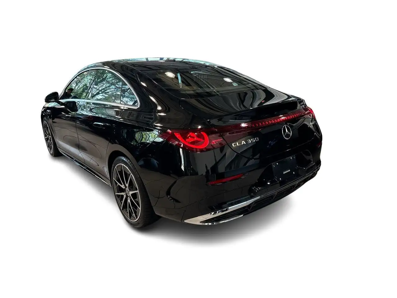 Mercedes-Benz CLA снимка Mercedes-Benz CLA