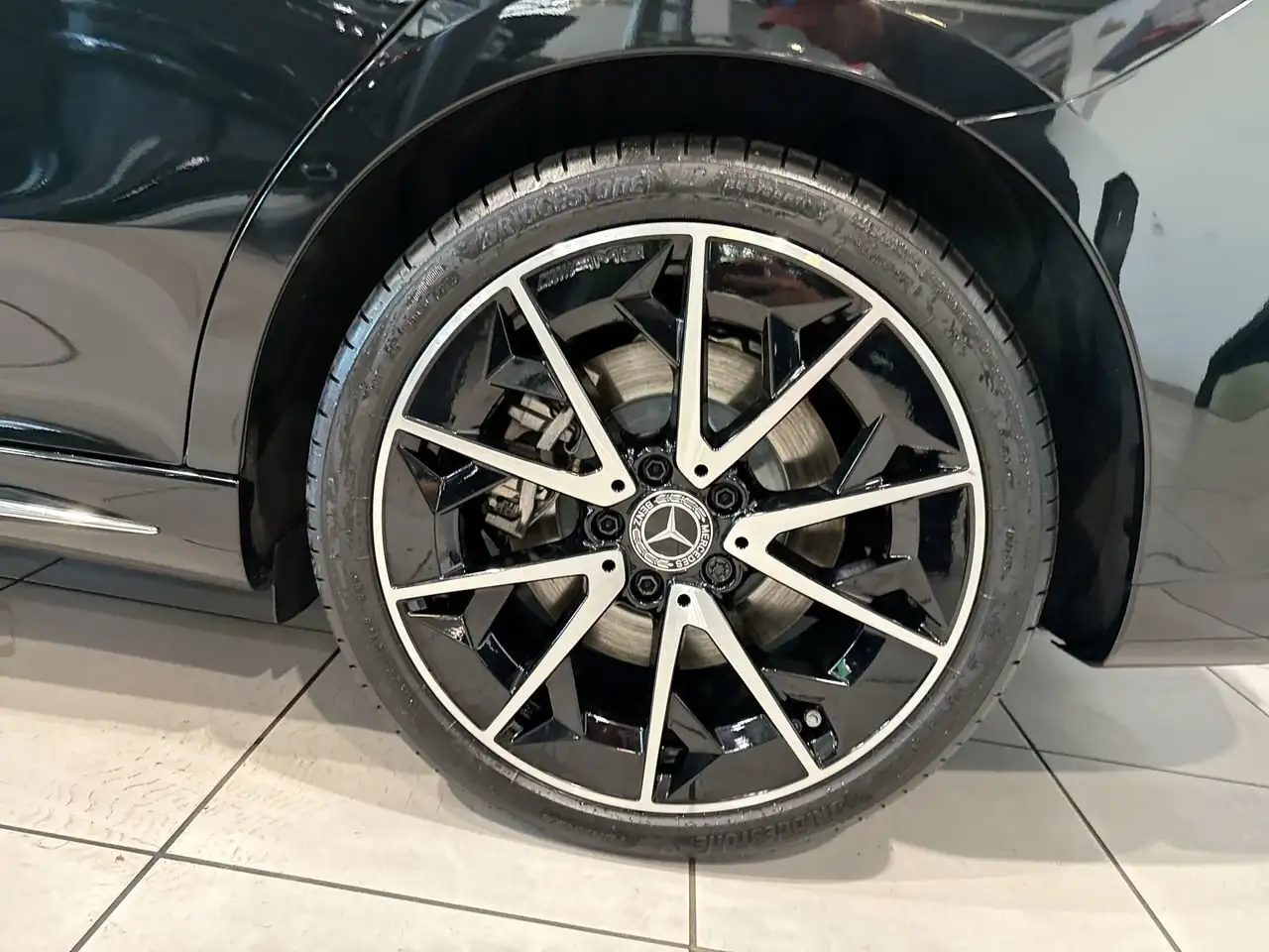 Mercedes-Benz CLA снимка Mercedes-Benz CLA