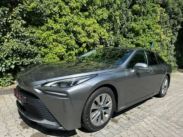 Toyota Mirai Executive/JBL/360°/Matrix-LED