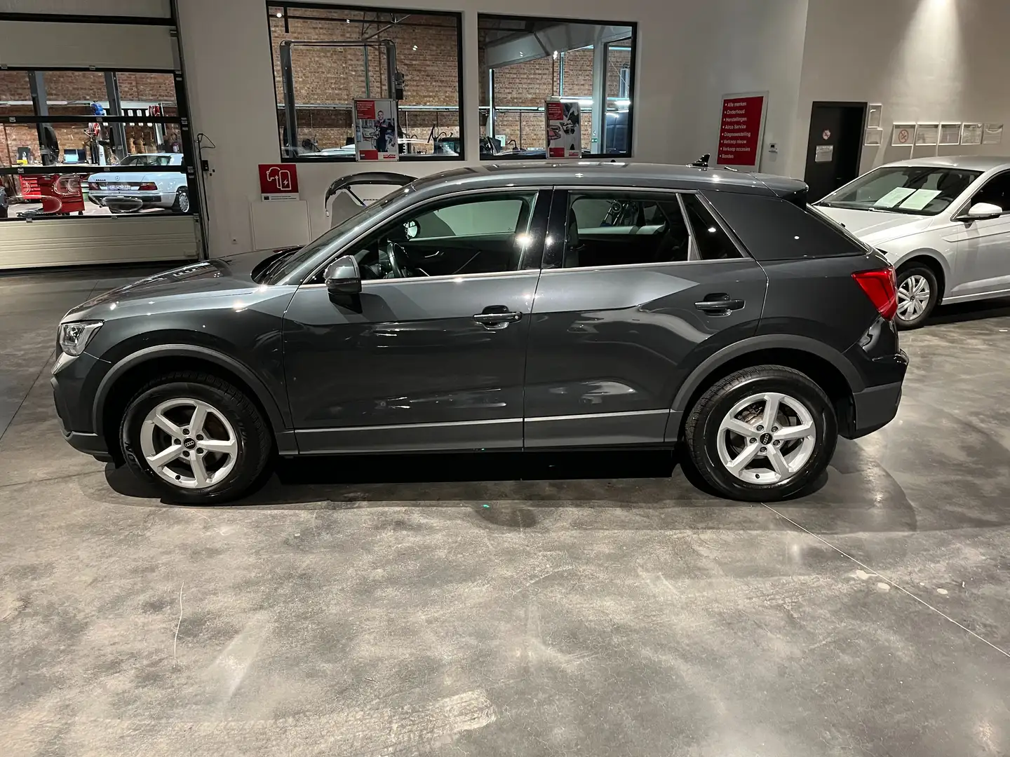 Audi Q2 35 TFSI AUTOMAAT  A-CARPLAY Grigio - 2