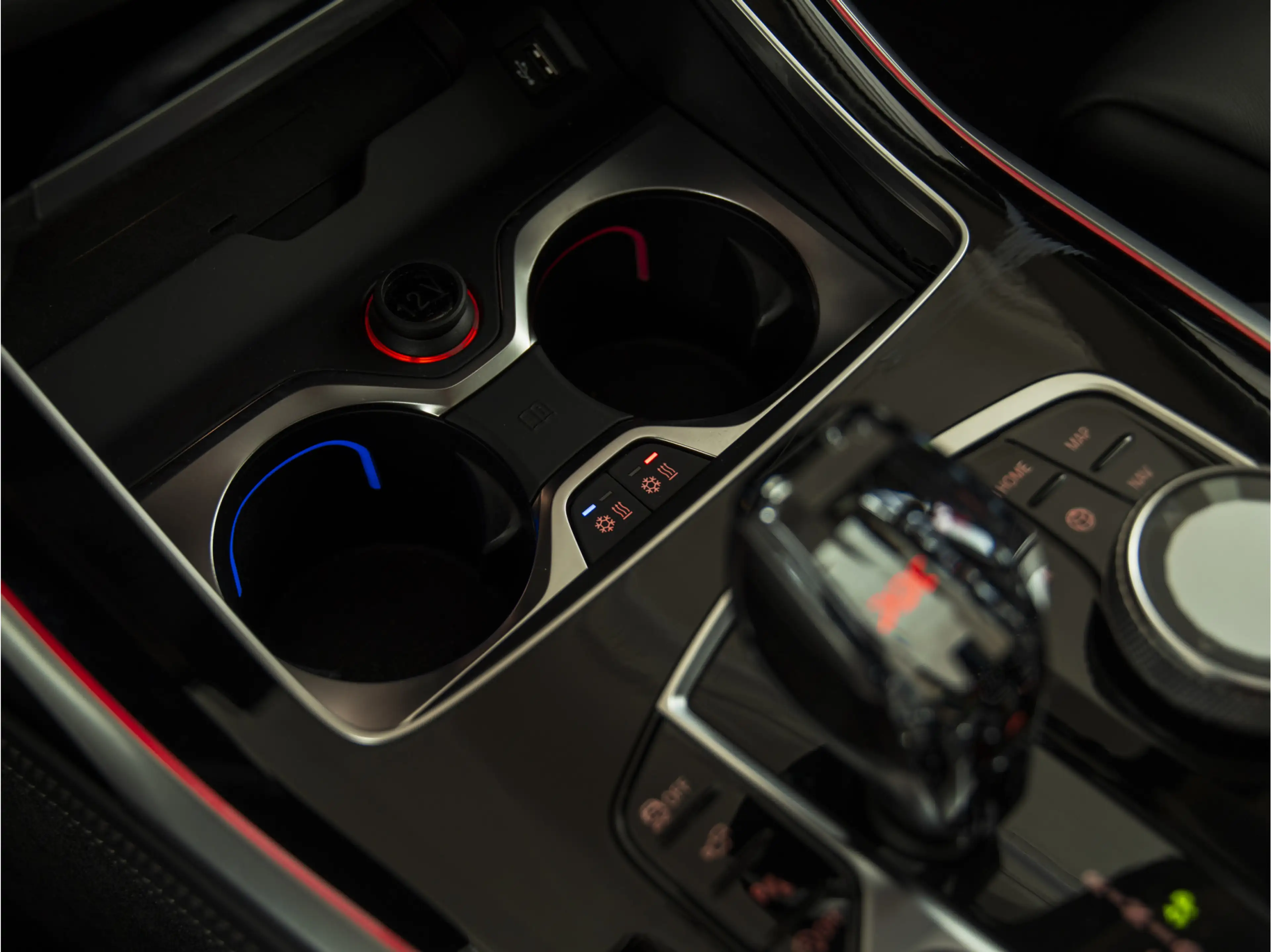 BMW X7 xDrive40i SKYLOUNGE | 7ZITS | H/K | HUD — photo 27