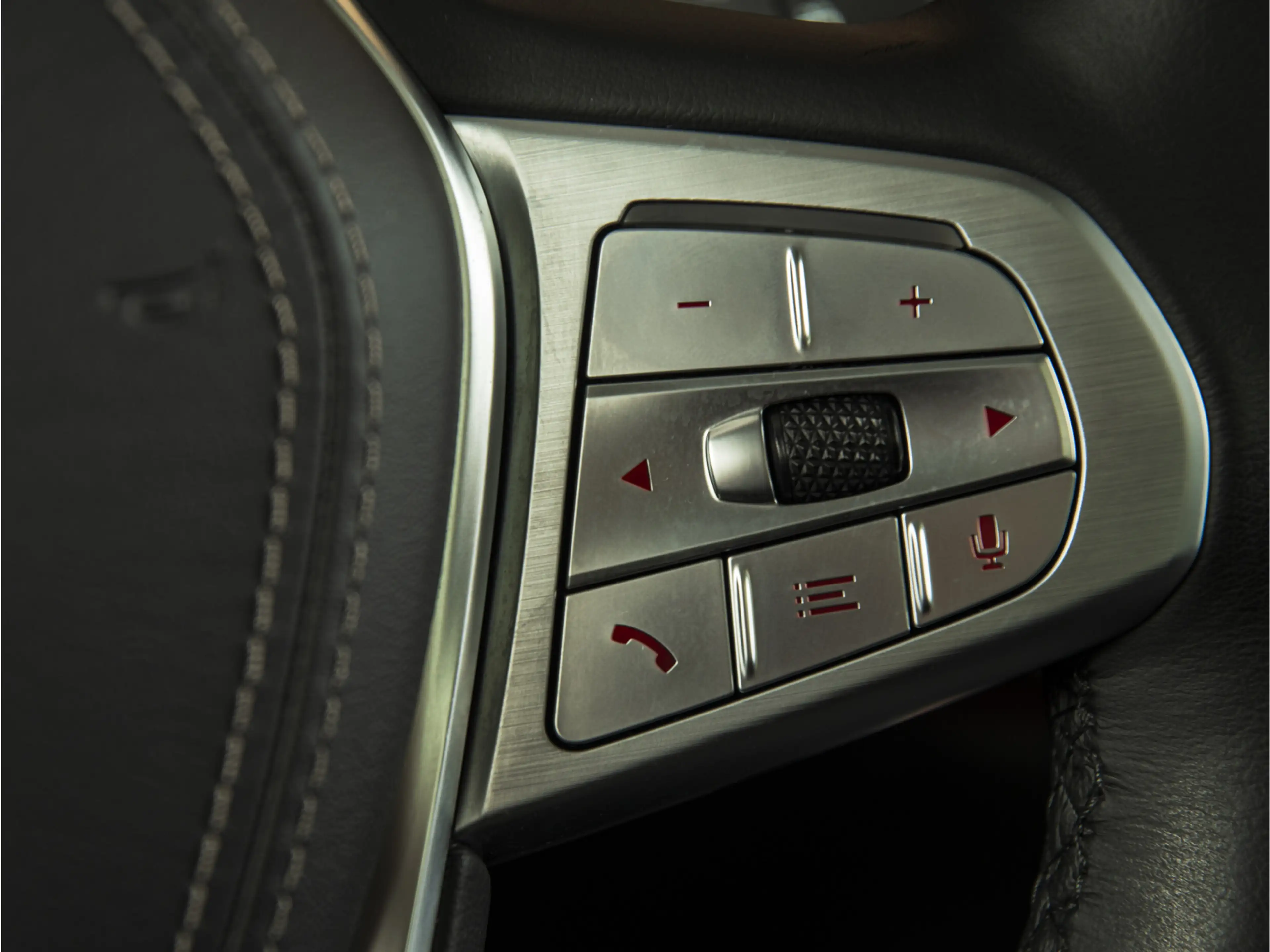 BMW X7 xDrive40i SKYLOUNGE | 7ZITS | H/K | HUD — photo 29