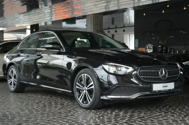 Mercedes-Benz E 400