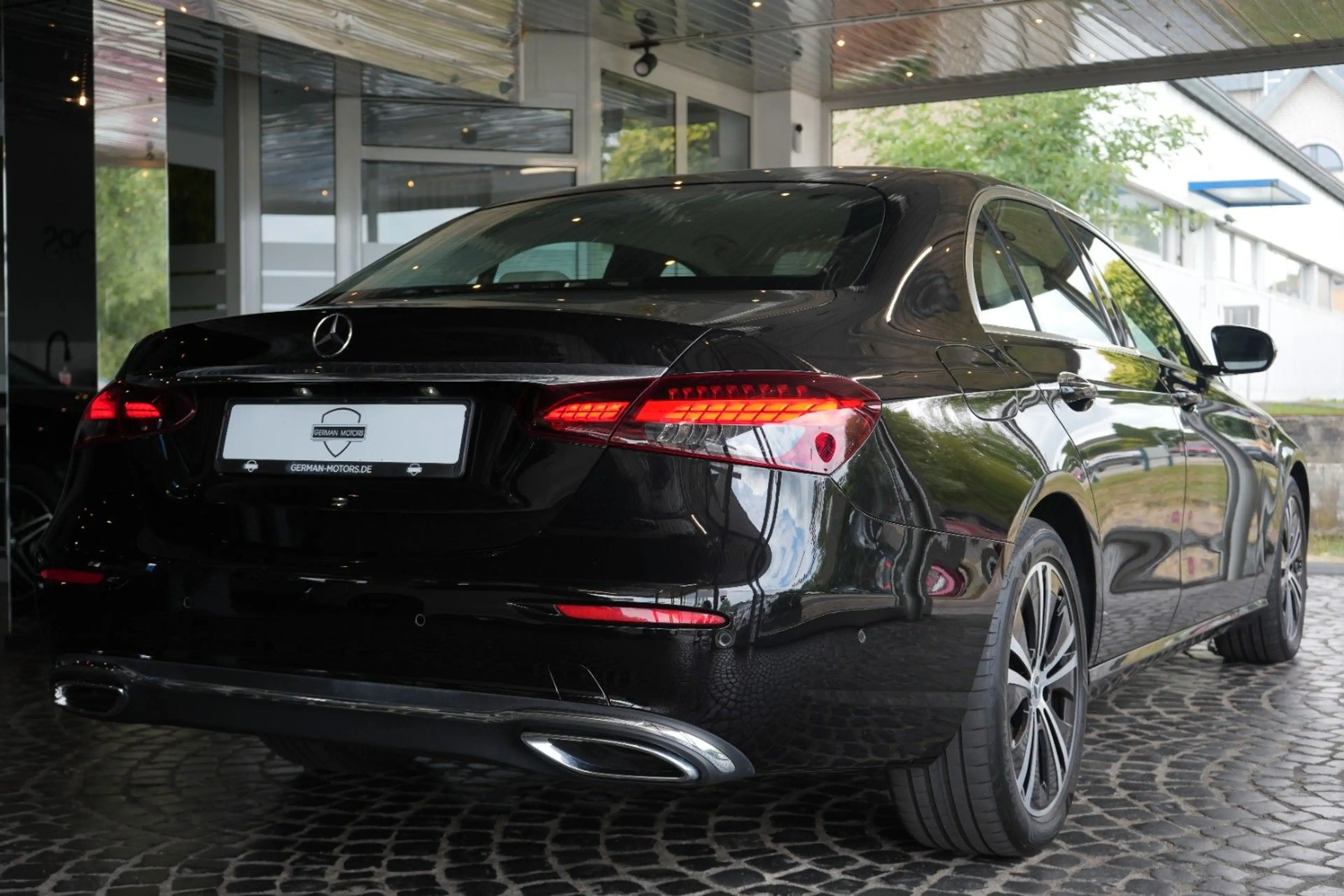 Mercedes-Benz E 400 d 4Matic Limousine LEDER BEIGE|CAM|BURMES — photo 4