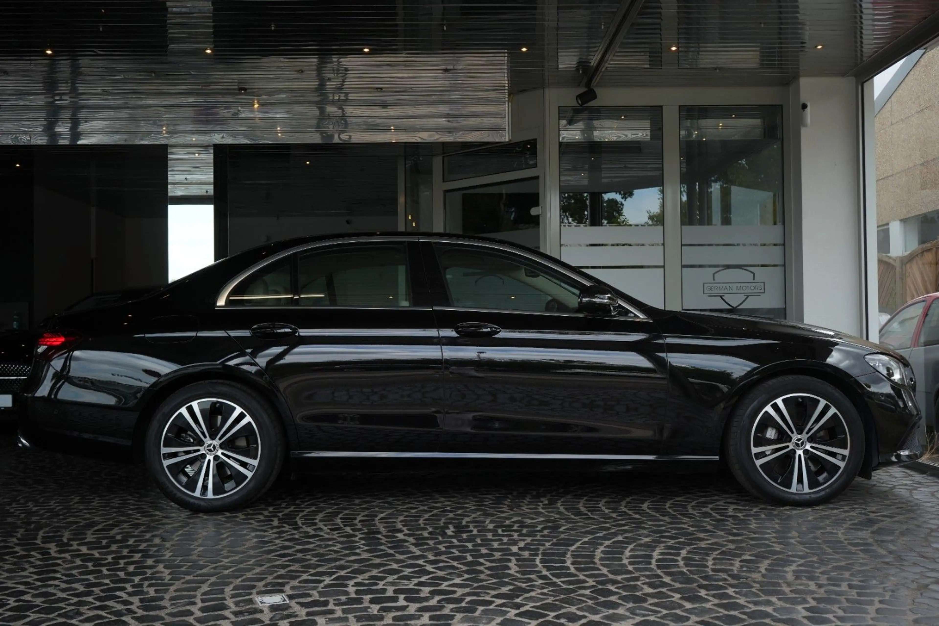 Mercedes-Benz E 400 d 4Matic Limousine LEDER BEIGE|CAM|BURMES — photo 3
