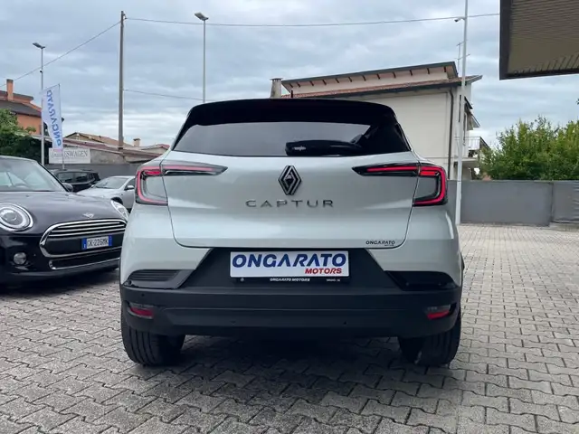 Renault Captur view 6