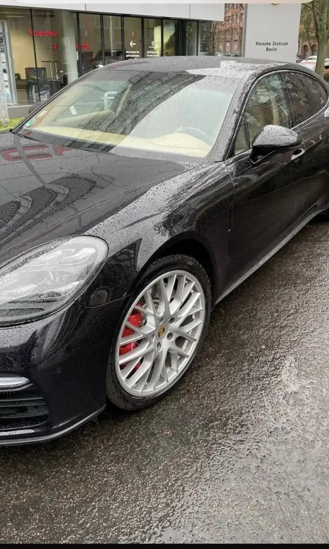 Porsche Panamera Panamera Turbo Executive Schwarz - 2