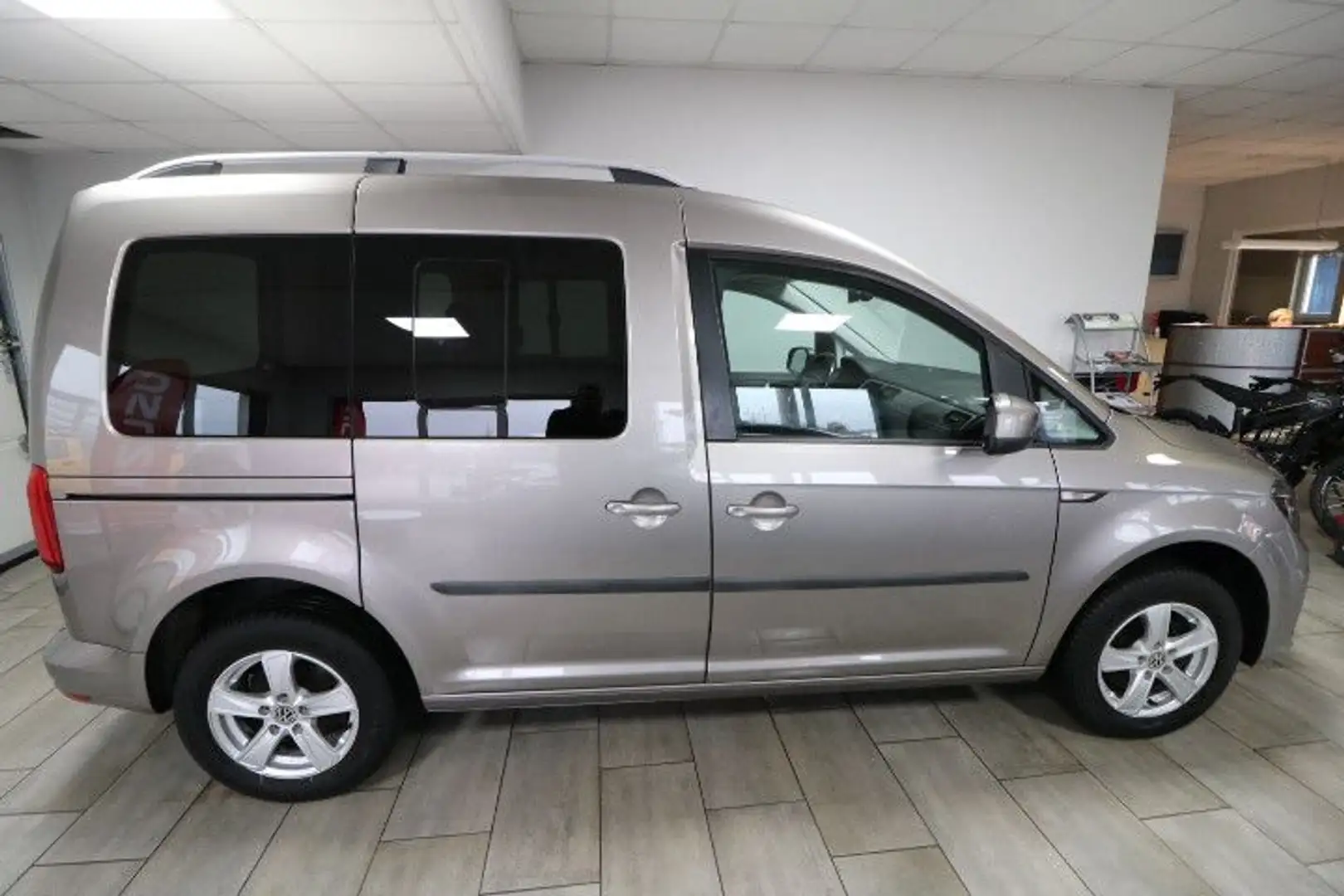 Volkswagen Caddy 1.2 TSI Trendline BMT Navi ACC Beige - 2
