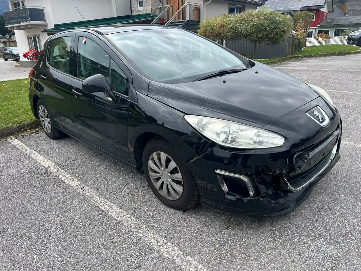 Peugeot 308 1.6 HDI MOTOR Getriebe Airbags OK! Stadtort 8962 ! Schwarz - 1