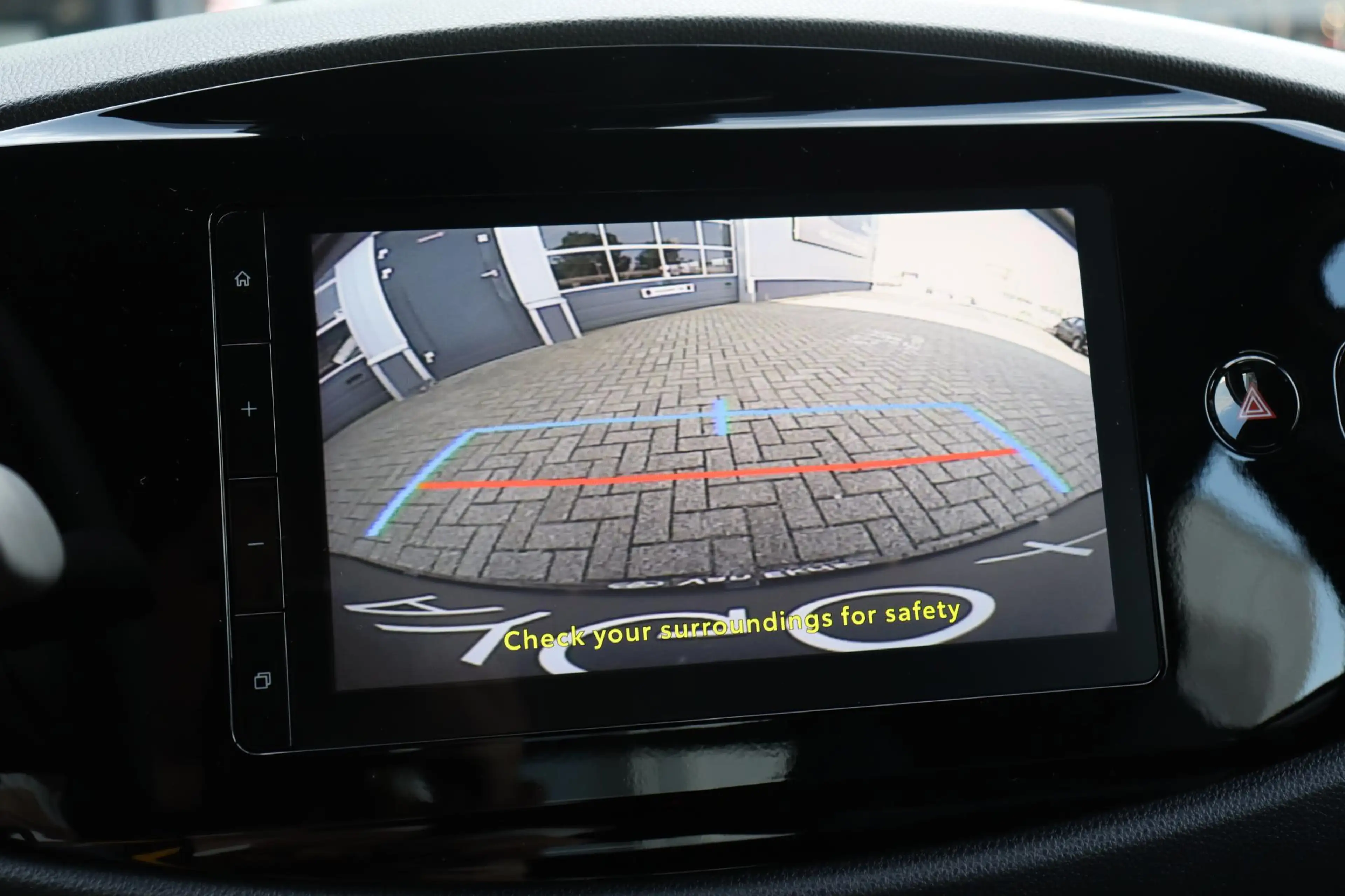 Toyota Aygo X Hybrid 115 Play, Go Pack, Nieuw en snel leverbaar — photo 5
