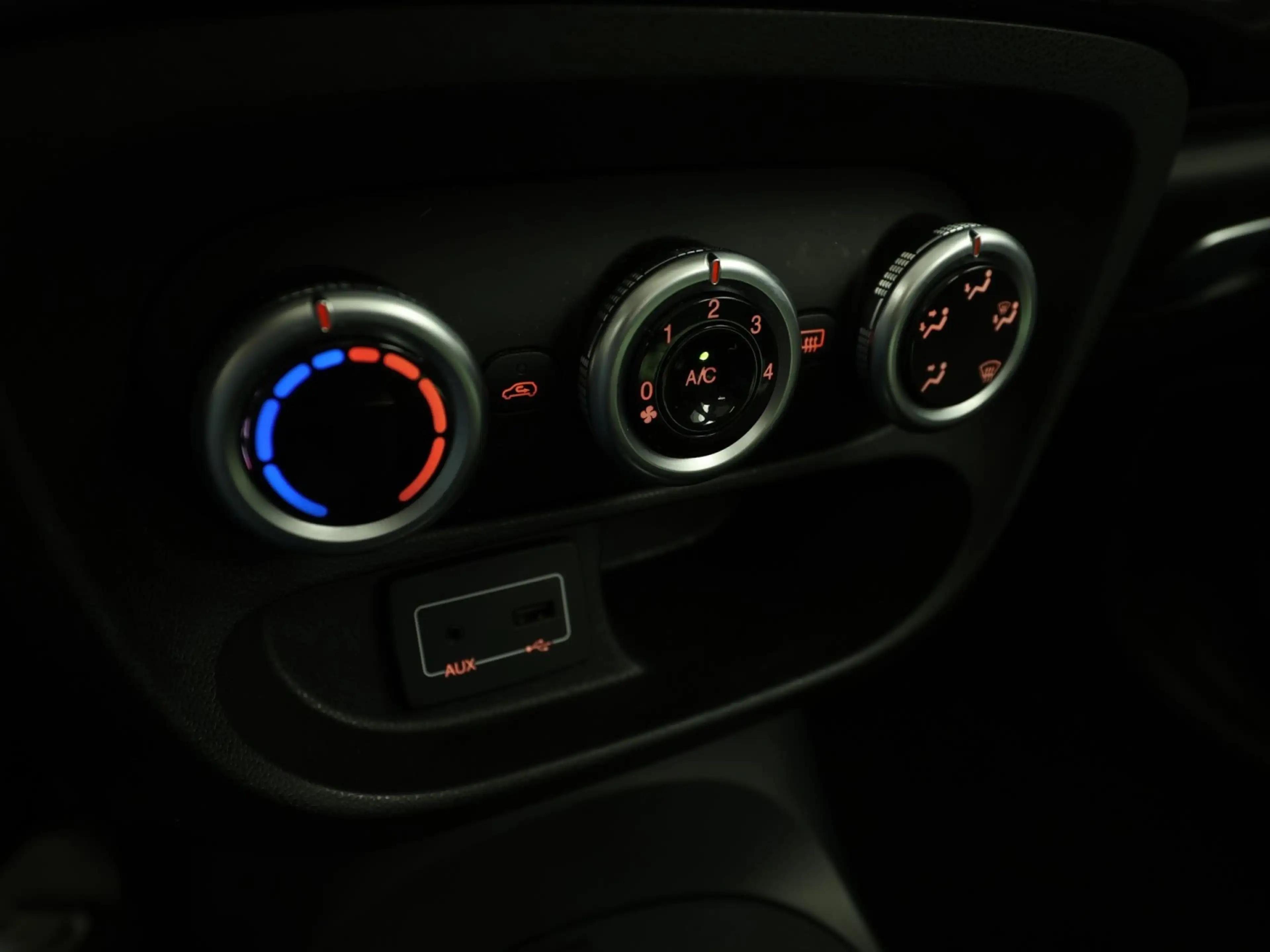 Fiat 500L 0.9 TwinAir PopStar (PANORAMADAK, NAVIGATIE, STOEL — photo 11
