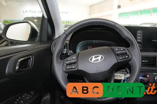 Hyundai I10 view 12