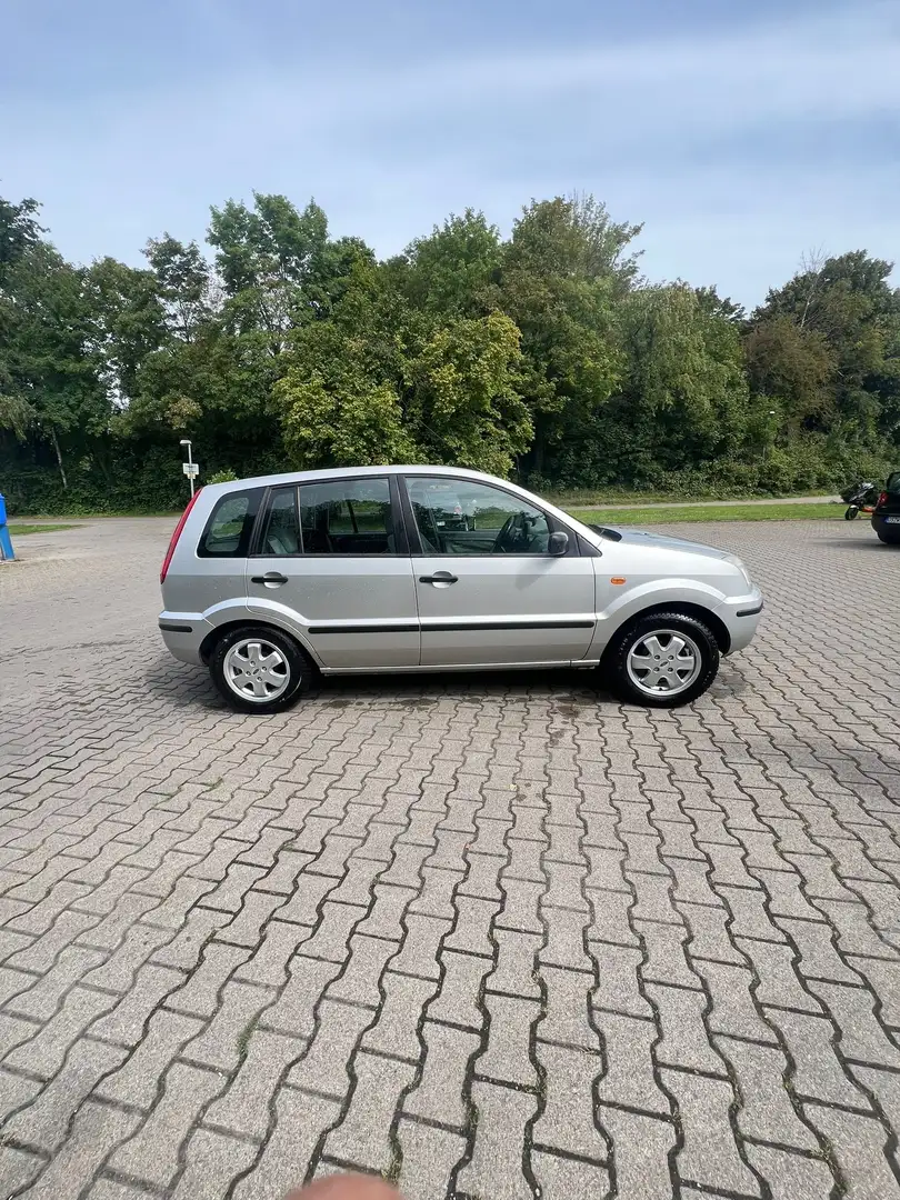 Ford Fusion 1.25 Style - 2