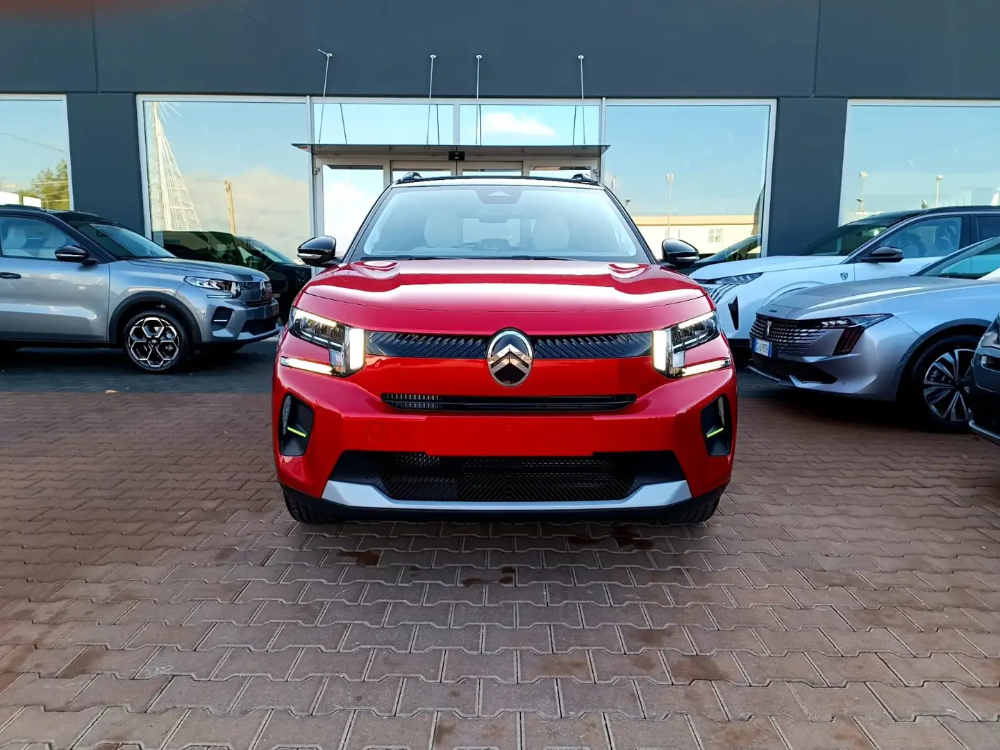 Citroen C3 1.2 puretech Max 100cv s&s Rouge - 2
