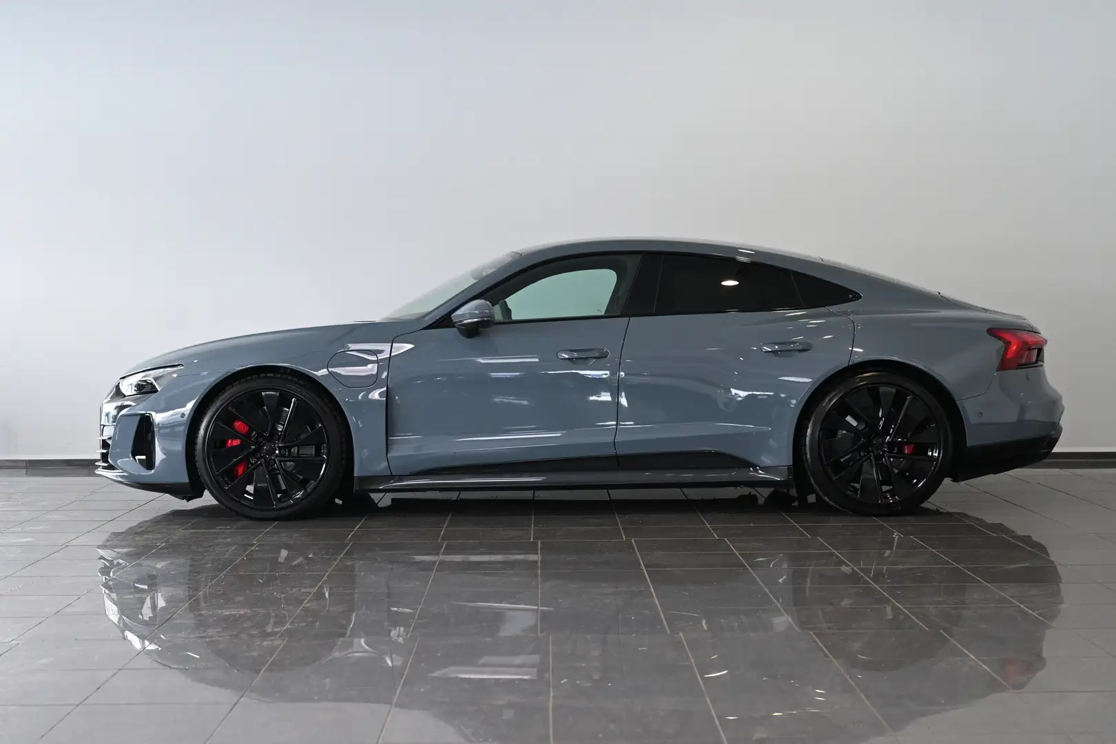 Audi e-tron GT Quattro Carbondach ACC HUD B&O ACC 21 Gris - 1