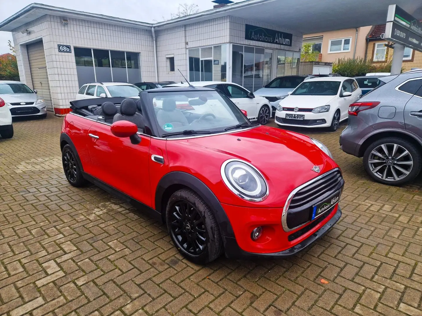 MINI Cooper Cabrio Cooper Automatik Kamera Navi Rot - 1
