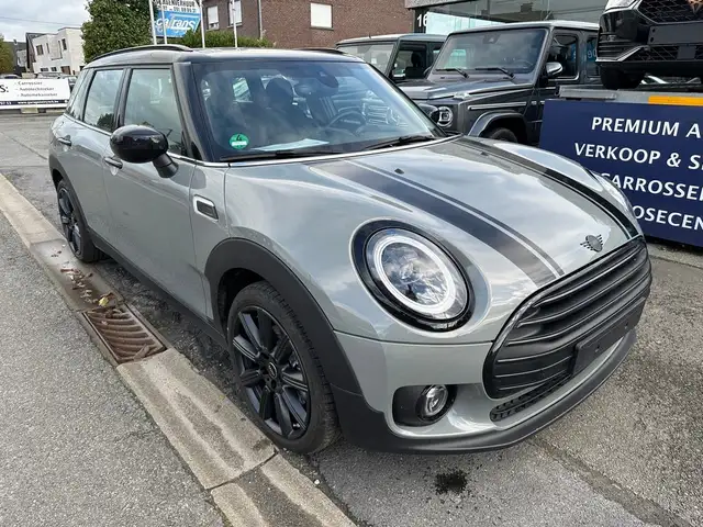 MINI Cooper Clubman Aut. Classic Trim|Keyless|Stoelverw.|Leder|Apple