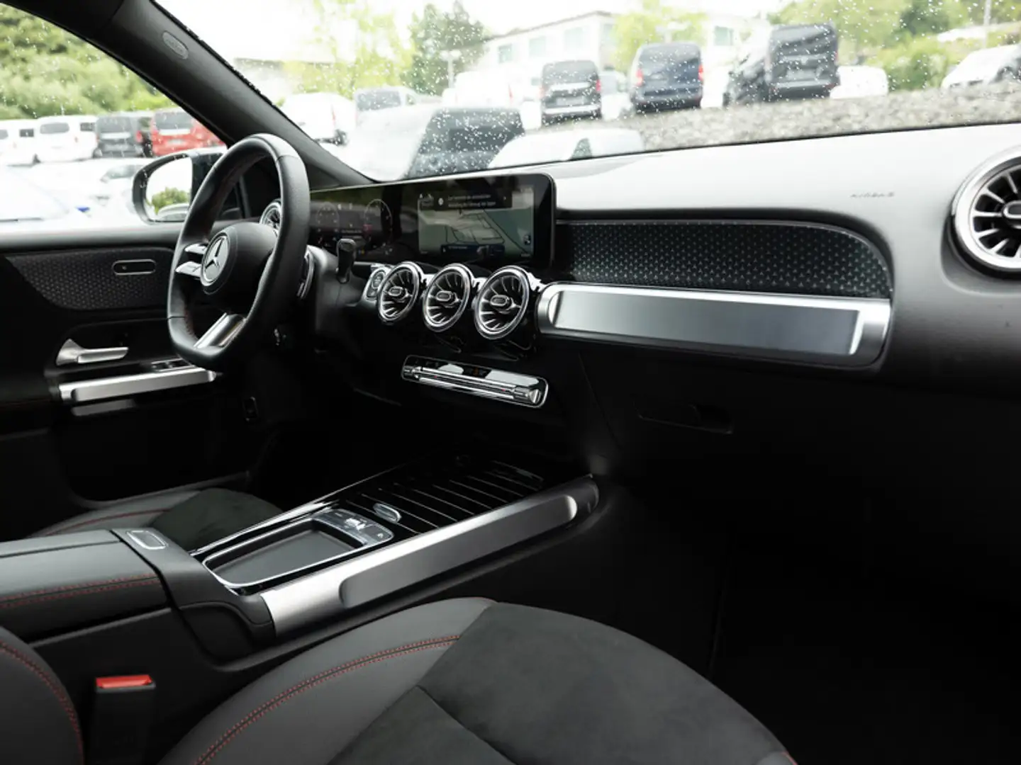 Mercedes-Benz GLB 220 4M AMG-Sport/MLB/360/Pano/AHK/Night/19' Gris - 2
