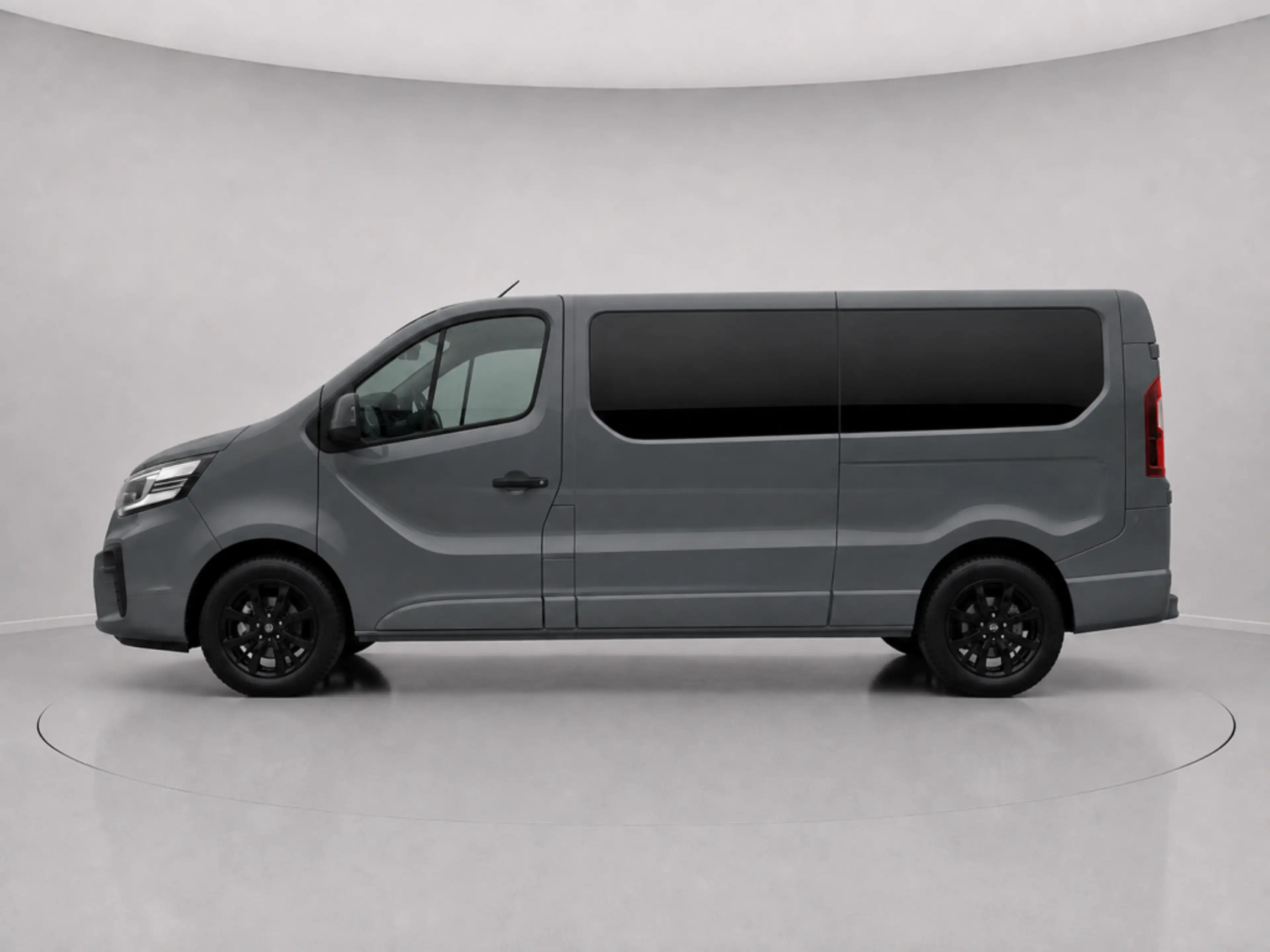 Nissan Primastar 2.0 dCi 130 L2H1 N-Connecta — photo 8