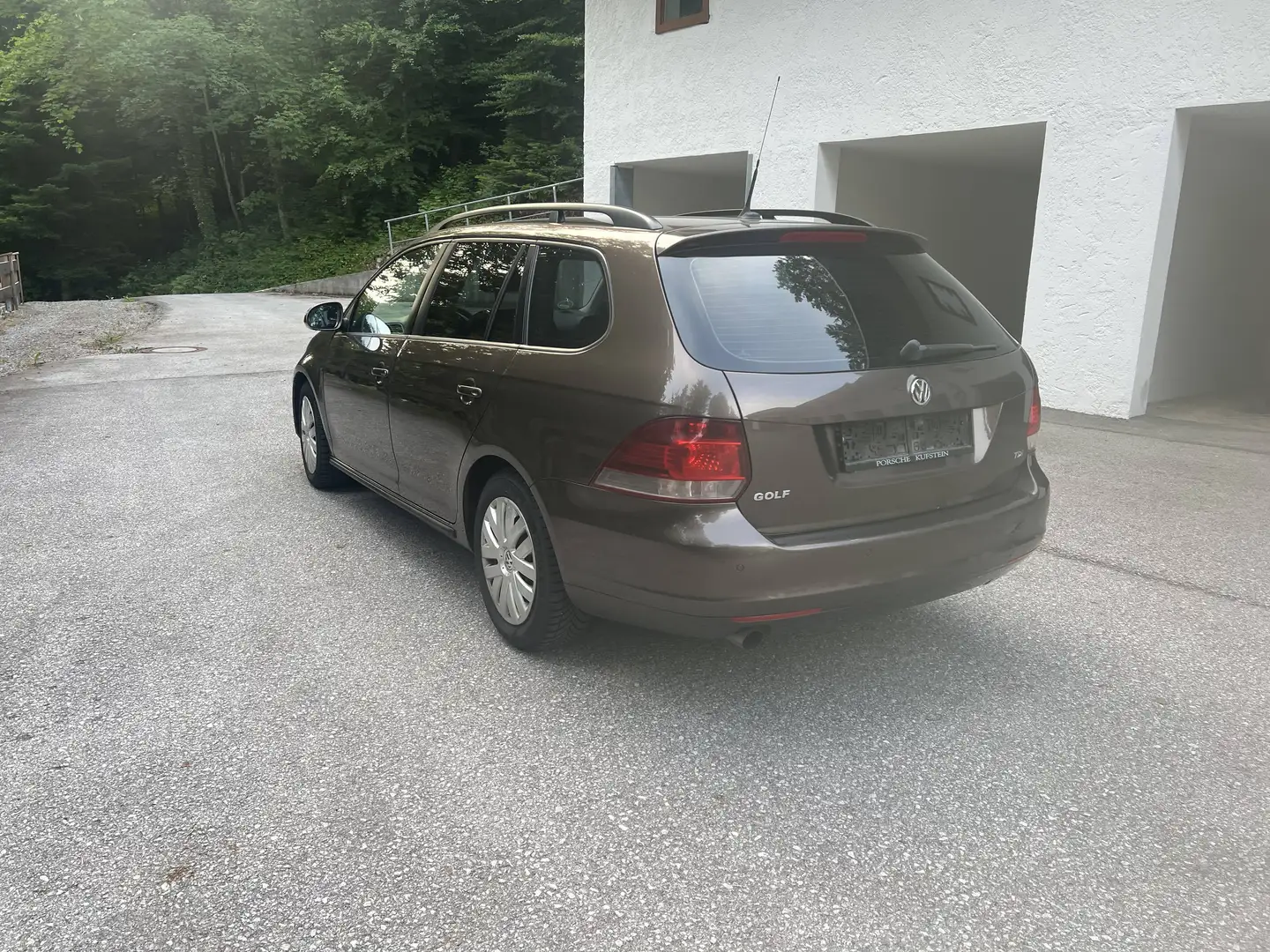 Volkswagen Golf Variant Golf Variant Trendline 1,6 TDI DPF Trendline Braun - 2