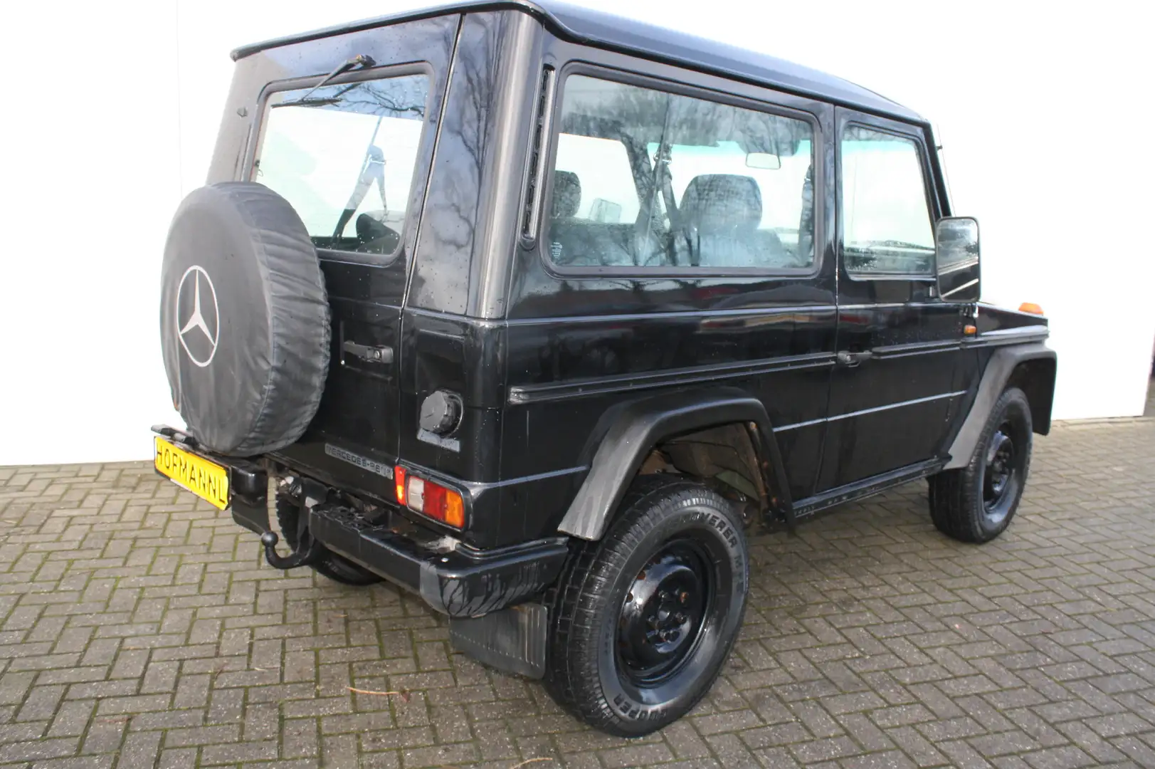 Mercedes-Benz G 300 GD Zwart - 2