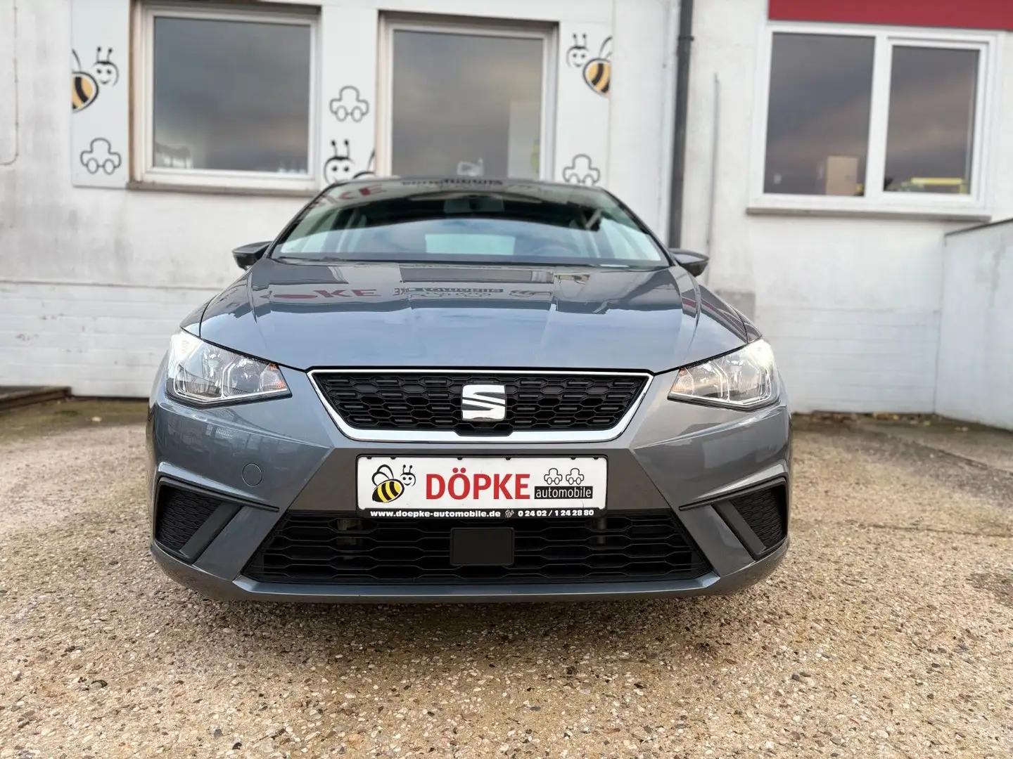 SEAT Ibiza 1.0 TSi Style SHZ PDC Bluetooth 2. Hand Grau - 2