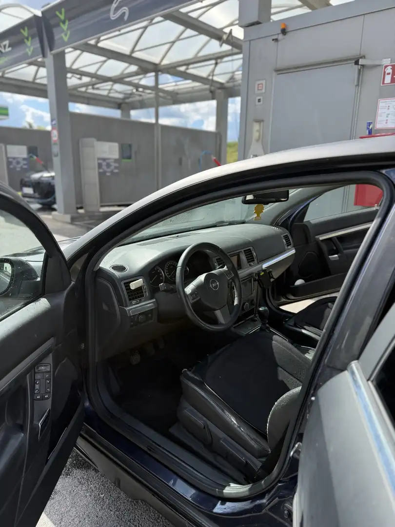 Opel Vectra Edition 1,6i 16V - 1