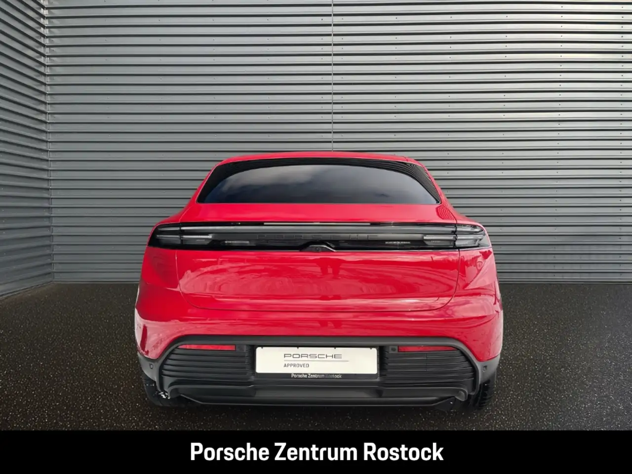 Porsche Macan BOSE Luftfederung 21-Zoll Rückfahrkamera 5