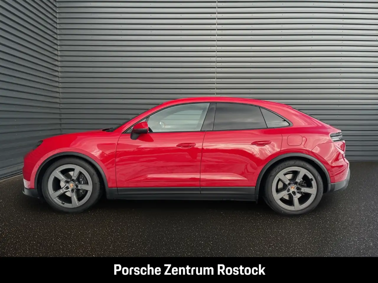 Porsche Macan BOSE Luftfederung 21-Zoll Rückfahrkamera 2