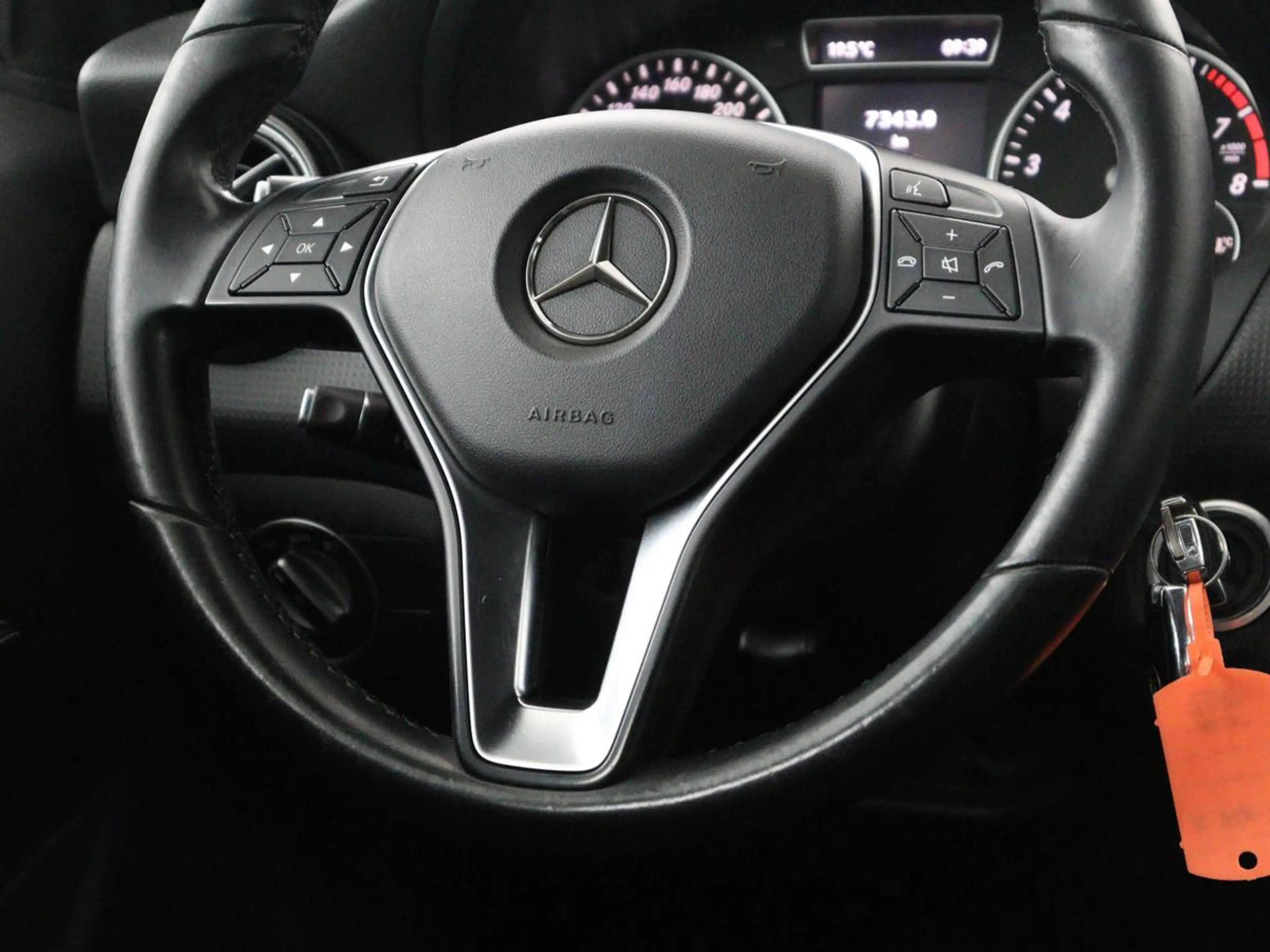 Mercedes-Benz A 180 4U3 | Half leder | Cruise control | Navigatie | Bl — photo 10