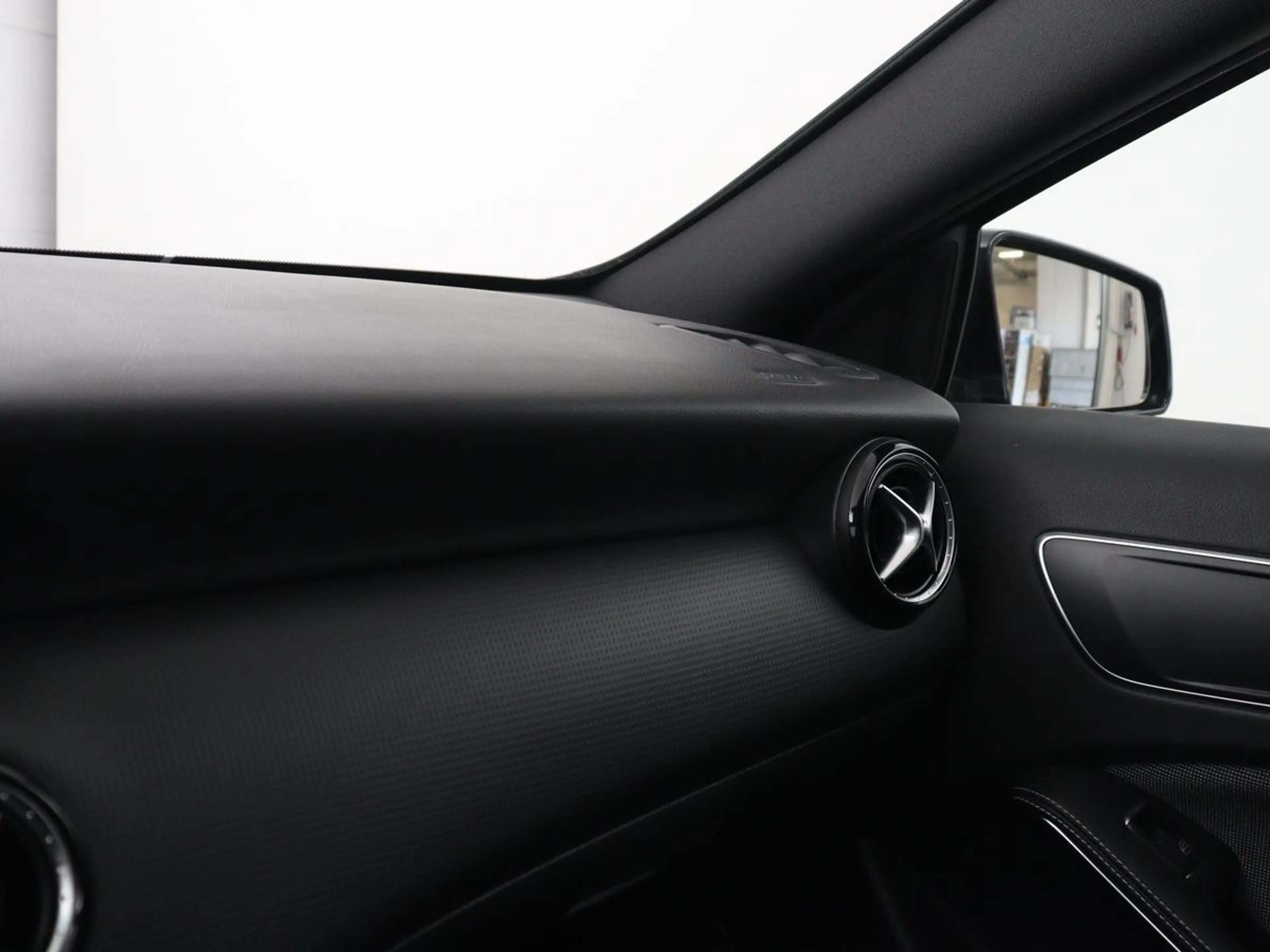 Mercedes-Benz A 180 4U3 | Half leder | Cruise control | Navigatie | Bl — photo 25